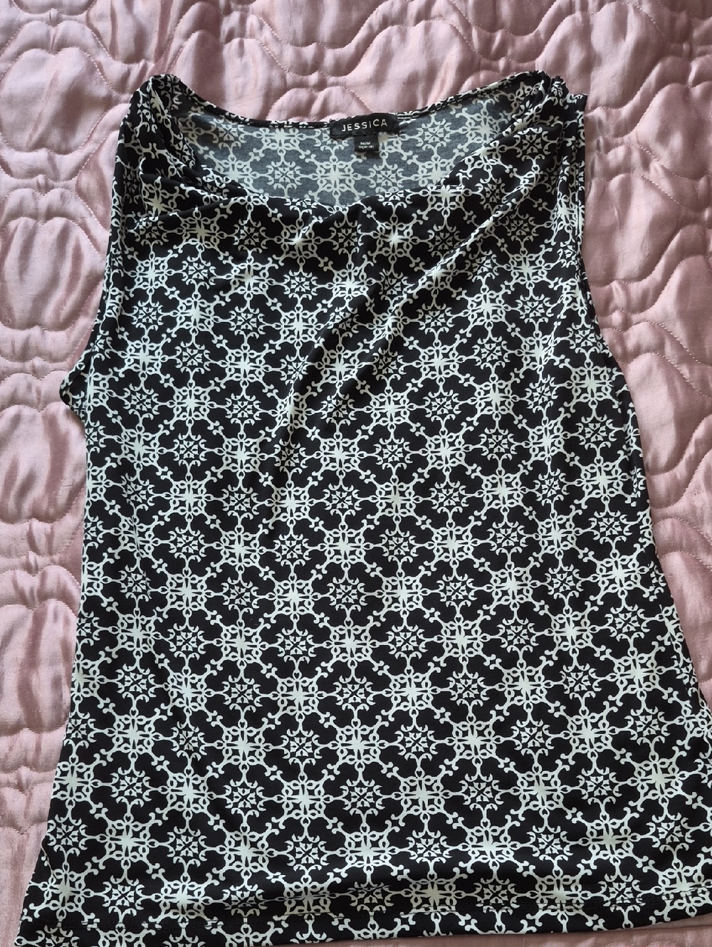 Jessica Black and White Geometric Sleeveless Tank